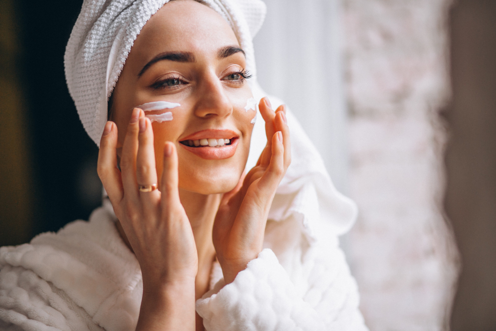 Cómo cuidar tu piel después de una limpieza facial profesional