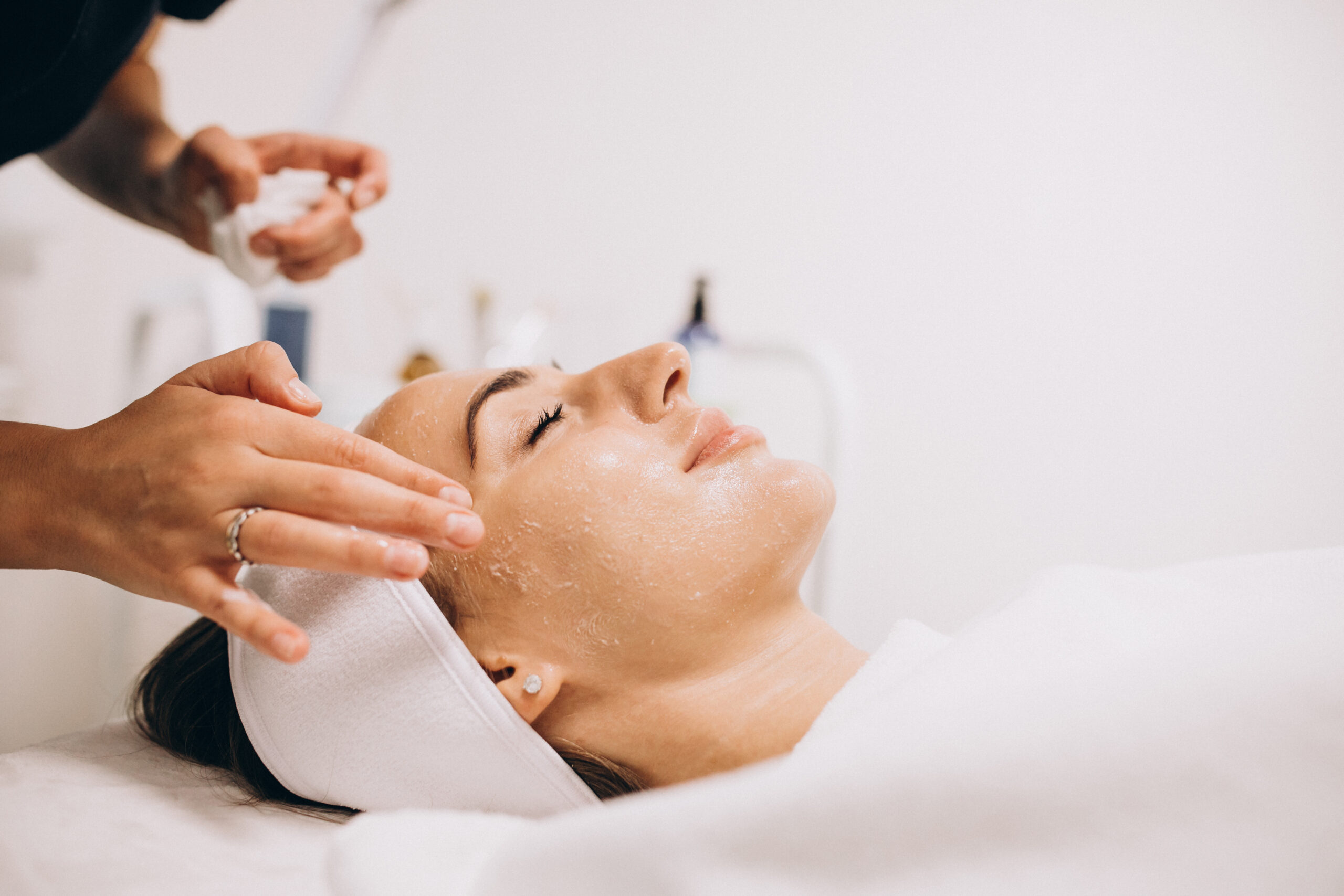 ¿Cada cuánto debo hacerme un tratamiento facial?